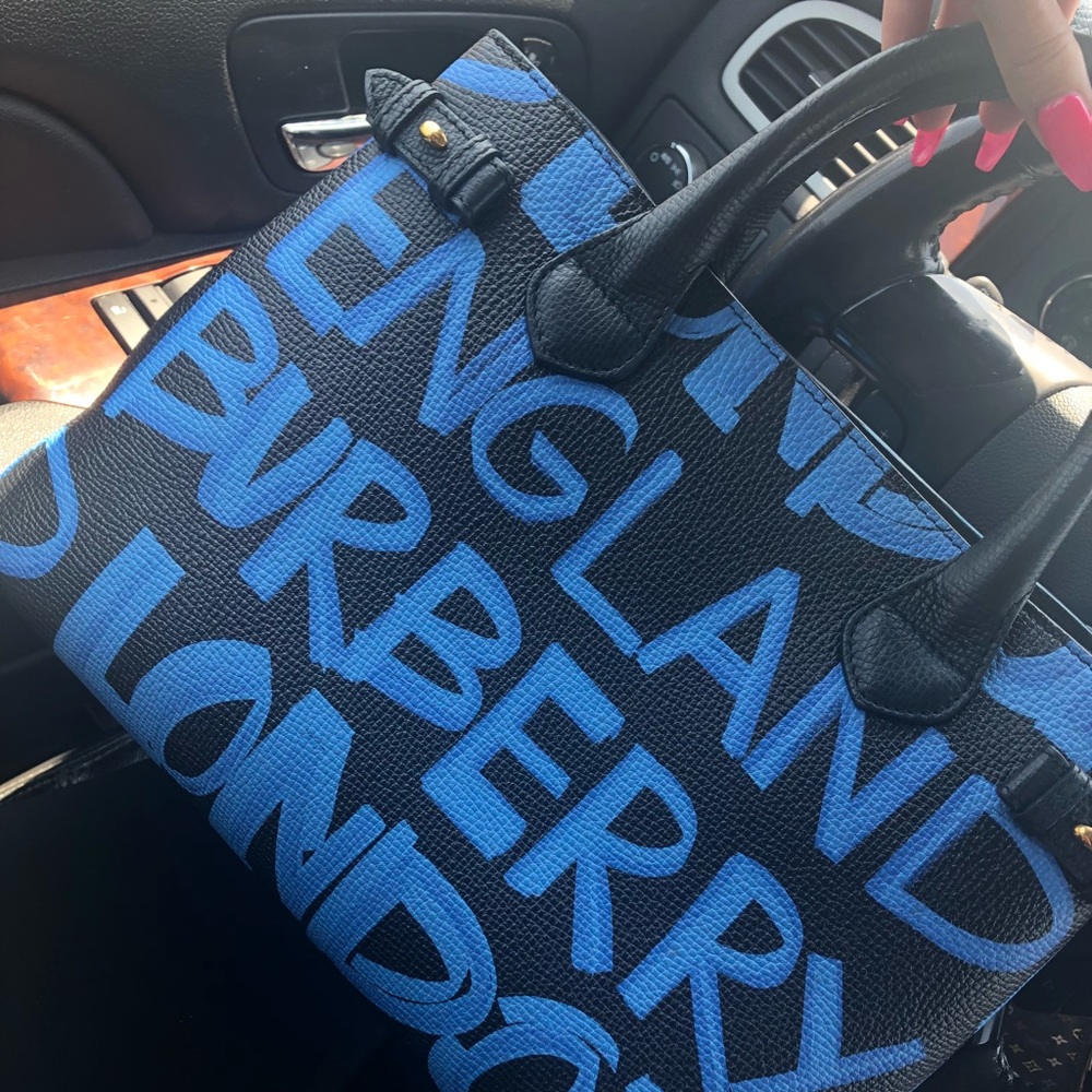 Burberry tote
